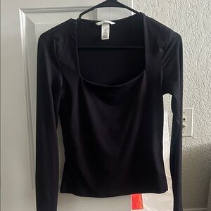 H&M Classic Black Long Sleeve Top